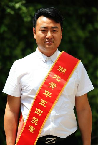 张勤.jpg